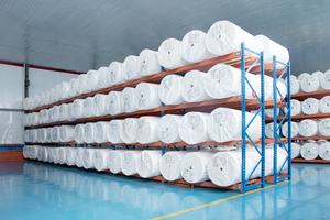 管状ファブリックロールPP織りファブリックロール100% バージンPPラミネート160 gsmプレーンおよびカラーファブリックロール - Product Image 5