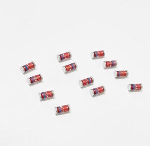 Regolatore di tensione SMD 1/2W 1206 0.5W LL34 <span class=keywords><strong>2</strong></span>/3/<span class=keywords><strong>3.3</strong></span>/4.7/5.1/10/12/15/18-36V - Product Image 2