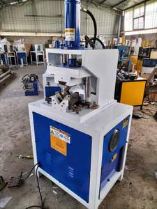 Machine de découpe d'<span class=keywords><strong>angle</strong></span> hydraulique à moulage unique, <span class=keywords><strong>angle</strong></span> de pliage à <span class=keywords><strong>45</strong></span> degrés/90 degrés, machine à moulage unique - Product Image 4