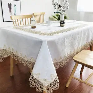 Jacquard de poliéster puro con encaje bordado europeo, cubierta de tela de mesa de lujo, diseños de fábrica para fundas de sillas y bodas