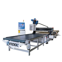 Centre d'usinage CNC 3 axes pour le travail du bois avec table de chargement/déchargement automatique et changement d'outil rapide automatique