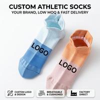 Chaussettes de sport respirantes à logo personnalisé OEM, coupe basse, anti-ampoules, compression, pour la course et le fitness, faible MOQ, vente en gros, en coton