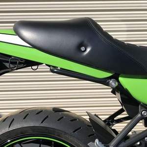 Maniglie Posteriori per Passeggero Moto Lavitin, Barre di Supporto CNC per Sedile Posteriore Z900RS 2018-2024 - Product Image 2