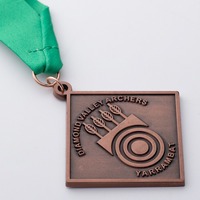 Médailles de récompense vierges personnalisables en gros avec logo, en alliage de zinc 3D, pour événements sportifs, marathon, football, scolaires, avec cordon de cou
