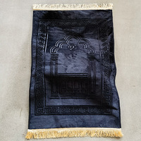 Tapis de Prière Islamique en Mousse à Mémoire de Forme de Haute Qualité Offrant un Soutien Confortable pour les Genoux pour la Mosquée et le Pèlerinage Musulman