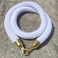 Corde de délimitation en velours blanc avec crochet doré 1,5 m – Barrière de contrôle de foule personnalisable orange rose pour hôtels, mariages et événements