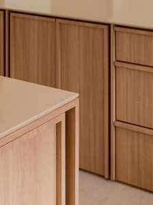 Mueble de Cocina con Fregadero y Herrajes, Diseño de Acero Inoxidable, Isla Blanca, Taburetes, Laca de Alto Brillo, Muebles Modernos de Pared - Product Image 4