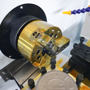 เครื่องกลึง CK0640 <span class=keywords><strong>CNC</strong></span> ขนาดเล็กแนวนอนความแม่นยำสูงระบบควบคุม GSK รางแข็ง - Product Image 3