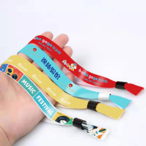 Manufacturer Custom Adjustable Folk Art Plush Woven CMYK Printed Promotional Bracelet Gym Activity Sports Event One Wristband
