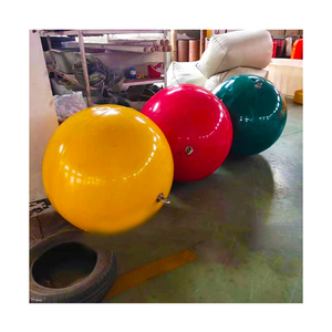 Bouée d'amarrage <span class=keywords><strong>flottante</strong></span> en polyéthylène de diamètre personnalisé 600 mm, bouée d'amarrage en plastique pour bateau avec anneaux 304 - Product Image 1