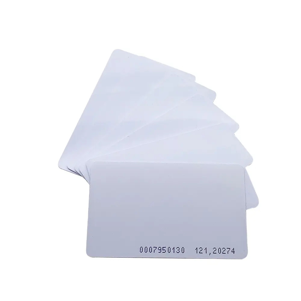 Carta RFID in bianco di plastica bianca stampabile di spessore 13.56Khz di alta qualità