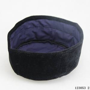 Nuevo Diseño Yaseen, Gorro Islámico Musulmán para Hombre con Estampado Árabe, Gorra de Terciopelo de Poliéster de Color Sólido con Cierre Trasero - Product Image 3