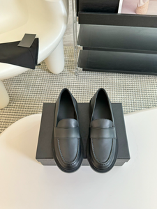 Mocassins noirs minimalistes en cuir véritable imperméables à semelle épaisse pour femmes, semelle extérieure en caoutchouc antidérapante, chaussures polyvalentes - Product Image 1