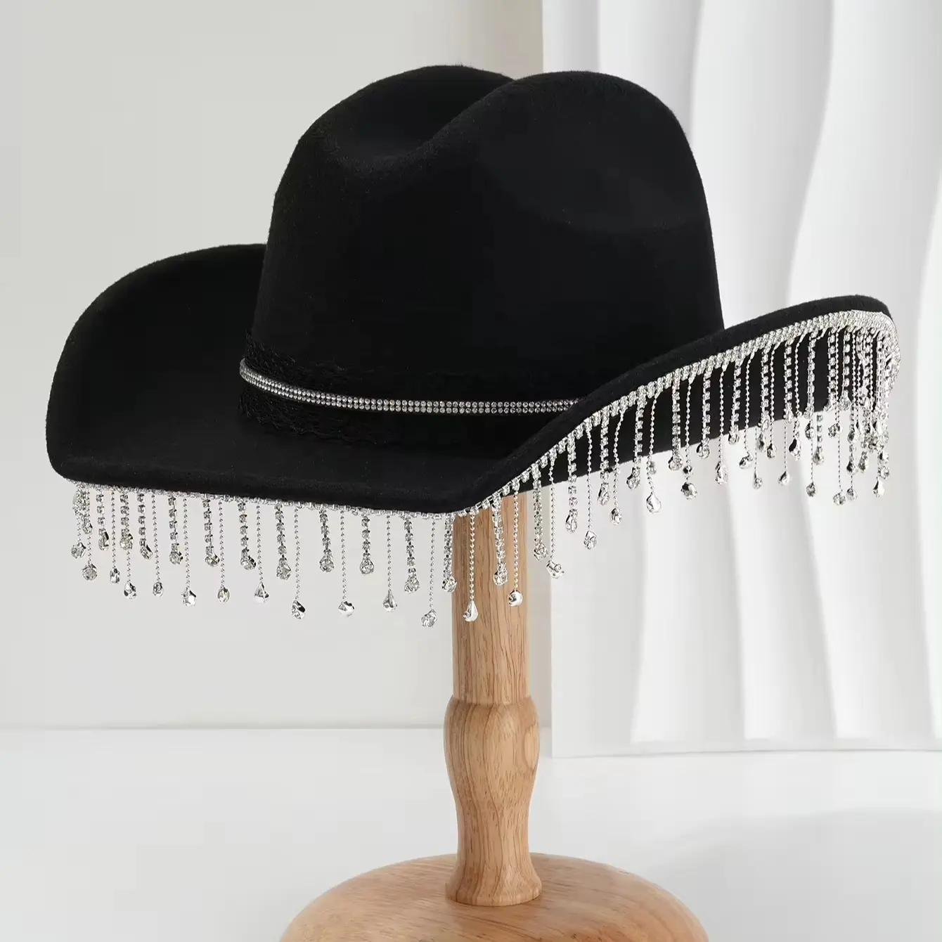 Sombrero de encaje con perlas y borlas de diamantes de imitación, sombrero de vaquera de Color sólido, sombrero de vaquero para despedida de soltera, sombrero Fedora para boda