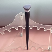 Pinceau de fond de teint triangulaire simple d'usine, vente en gros personnalisée, nouvel applicateur de crème BB à tête ronde, outil de beauté pour le visage