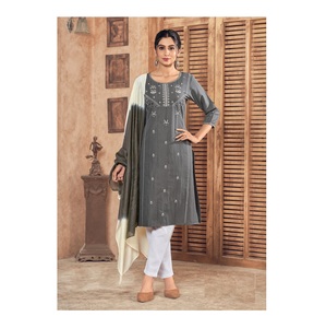 Kurtis PANT dupatta สำหรับสวมใส่ปกติชุดเดรสลำลอง3ชิ้นผ้าวิสคอสสูร - Product Image 1