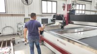 Machine de découpe à jet d'eau sur mesure, grande machine de découpe à jet d'eau CNC à portique pour le traitement de plaques métalliques surdimensionnées, certifiée CE