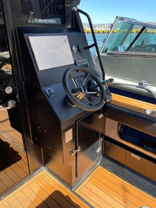 เรือตกปลาอลูมิเนียมขนาด9เมตรพร้อมกระท่อมขนาด XL เรือยอชท์สำหรับเล่นกีฬา - Product Image 4