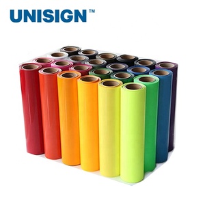 ملصقات فينيل شفافة ذاتية اللصق على شكل لفافة، فيلم فينيل PVC قابل للقطع، لفافة فينيل ذاتية اللصق للوحات الإعلانية المضيئة - Product Image 4