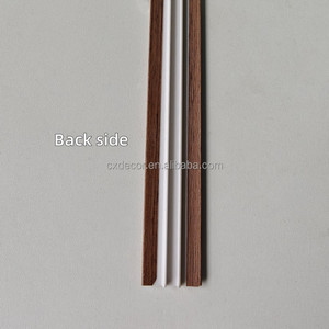 Moulure de plinthe en PVC WPC SPC 25*6mm, profil en T, accessoires de <span class=keywords><strong>sol</strong></span> pour la finition des bords des carreaux - Product Image 4