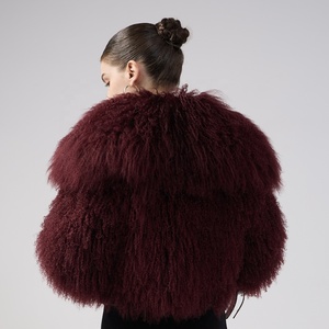 Cappotti Invernali da Donna di Tendenza in Vera Pelliccia di Agnello Mongolo, Soprabito di Lusso Naturale, Giacche Corte in Pelliccia di Pecora con Colore Personalizzato - Product Image 3