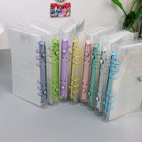 Großhandel A6 Transparentes Loseblatt-Album Wasserfester PVC-Umschlag Kartenhalter Ringbuch mit Fotohüllen und Schnalle