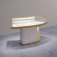 Meubles de luxe en acier inoxydable MDF vitrine à bijoux vitrine en verre avec lumière pour comptoir et salle d'exposition