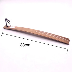 Thân Thiện Môi Trường Dài Xử Lý Bằng Gỗ Giày Sừng Handcarved Bền Vững Giày Nâng Cho Nhà Sử Dụng Tự Nhiên Bằng Gỗ Giày Helper - Product Image 3