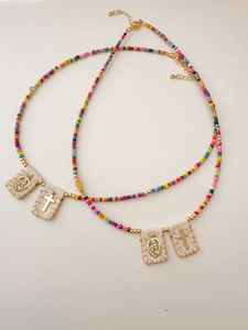 Collar <span class=keywords><strong>de</strong></span> cobre <span class=keywords><strong>de</strong></span> 18 quilates con colgante <span class=keywords><strong>de</strong></span> Cruz <span class=keywords><strong>de</strong></span> <span class=keywords><strong>La</strong></span> <span class=keywords><strong>Virgen</strong></span> María con cuentas <span class=keywords><strong>de</strong></span> colores hechas a mano para mujer - Product Image 2