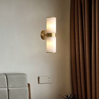 Applique Murale Intérieure LED Moderne Classique Blanche Personnalisable à Intensité Variable avec Télécommande, Garantie 3 Ans pour Chambre, Salon, Hôtel - Installation Facile