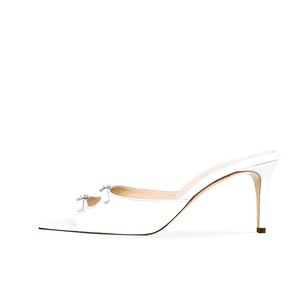 Ciabatte con tacco a punta aperta in <span class=keywords><strong>raso</strong></span> nero con doppia fibbia <span class=keywords><strong>scarpe</strong></span> bianche semplici sandali con tacco a punta - Product Image 1