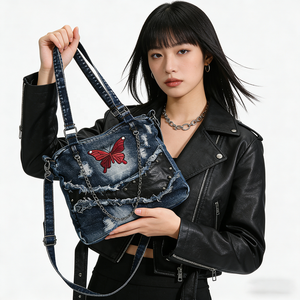Bolso Tote de Mezclilla Desgastada Estilo Y2K con Bordado de Mariposa Roja y Remaches Punk, Bolso Bandolera Vintage Lavado <span class=keywords><strong>para</strong></span> <span class=keywords><strong>Mujer</strong></span> - Product Image 4