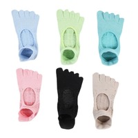 Chaussettes de yoga OEM été vente en gros chaussettes de sport professionnelles Pilates chaussettes à cinq orteils chaussettes de yoga en coton pour femmes à doigts fendus