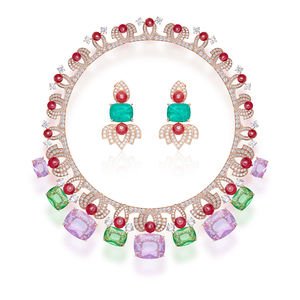 Kalung dan Anting Wanita Desain Teratai Retro Mewah yang Berlebihan, Dihiasi Batu Permata Bertekstur Zirkonia, Perhiasan Kuningan - Product Image 6