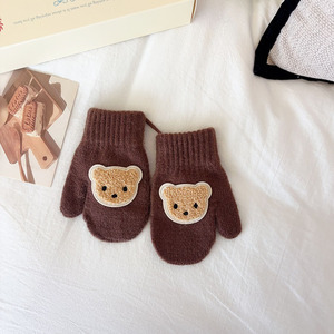 Gants d'hiver chauds en fibre acrylique pour enfants, motif dessin animé, anti-froid, mignons, en forme de petit ours, vente en gros d'usine/OEM - Product Image 5
