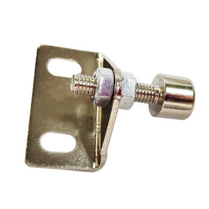 Butée de porte triangulaire silencieuse à aimant puissant en profilé d'aluminium industriel réglable – Accessoire de vente en gros - Product Image 1