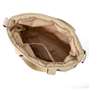 กระเป๋าโท้ทผู้หญิงขนาดใหญ่ <span class=keywords><strong>ราคา</strong></span>ส่งจากโรงงาน คุณภาพพรีเมียม แฟชั่นลำลอง สะพายไหล่ ดีไซน์กะทัดรัดและทันสมัย - Product Image 5