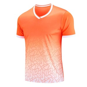 Maillot de football 2026 le plus vendu – Maillot de football rétro classique avec badge d'équipe vintage - Product Image 5