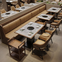Ensemble de mobilier de restaurant sur mesure en bois massif de style nordique : banquette, table et chaises pour restaurants de fondue, restaurants occidentaux et salons de thé