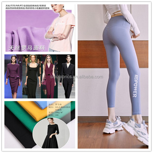 280G*1.7 Polyester Spandeks Pamuk Benzeri Serin Dokunuşlu Yoga Kumaşı Mat Çift Taraflı Fırçalanmış Nefes Alabilen Delikli Jakarlı Buz İpek Hissi - Product Image 6