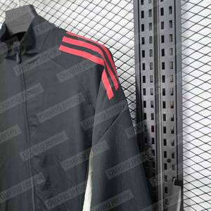 2025 Nieuwste Ontwerp Van Hoge Kwaliteit Herfst Winter Voetbal Training Trainingspak Mannen Voetbal Sportkleding Sets Uniformen - Product Image 6