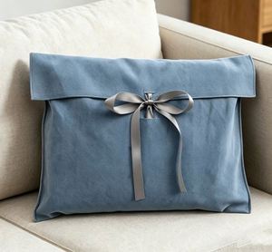 Pochette à rabat en toile avec logo personnalisé, housse anti-poussière pour vêtements de nuit, pyjamas, cadeaux, rangement et organisation - Product Image 3
