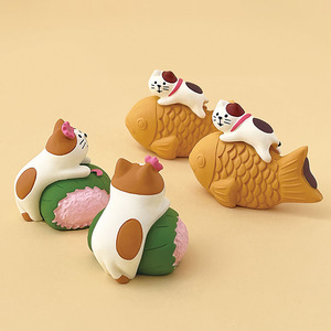 Japanese Style Cute Cat Figurines Cherry Blossom Series Resin Handmade Home Decoration Desktop Car Ornaments - Product Image 4