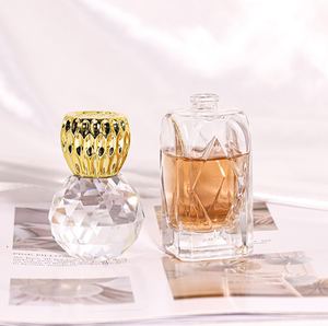 Perfume EDP Premium para Mujer de <span class=keywords><strong>50ml</strong></span> y 100ml con Notas de Musk y Madera, Inspiración Árabe de Dubái, Spray Diario de Larga Duración - Product Image 1