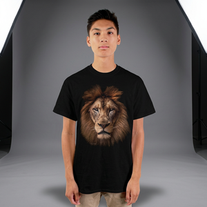 เสื้อยืดโอเวอร์ไซส์ผู้ชาย ลายพิมพ์โลโก้สิงโตเรกัล 220 กรัม ผ้าเจอร์ซีย์ สีดำ ผ้าฝ้าย 100% ยืดก่อนการตัดเย็บ แขนสั้น - Product Image 3