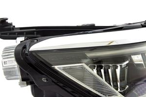 Faro Full <span class=keywords><strong>LED</strong></span> per <span class=keywords><strong>VW</strong></span> Passat B8 - OE 3G1941082T (Universale Sinistro/Destro) - Product Image 4