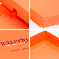 Boîte cadeau de parfum de luxe faite à la main avec logo personnalisé, matériaux recyclés, fermeture magnétique, design personnalisé pour emballage cosmétique haut de gamme