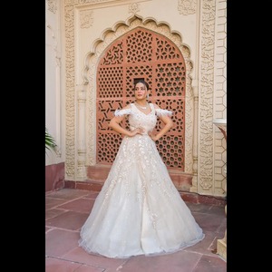 ダークブルーデザイナーガウン伝統的なビーズスパンコール刺繍パーティーウェディングウェア - Product Image 2