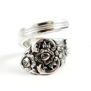 แหวนค็อกเทลลายดอกไม้ H289สแตนเลสวินเทจสำหรับทุกเพศแหวนแฟชั่นเครื่องประดับของขวัญ - Product Image 1