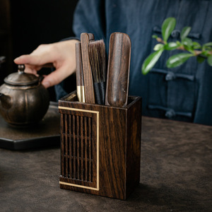 Juego de Seis Herramientas para la Ceremonia del Té de Ébano: Cuchara, Cepillo, Cuchillo, Utensilios para Preparar el Té, Hechos a Mano, Origen Dehua - Product Image 2